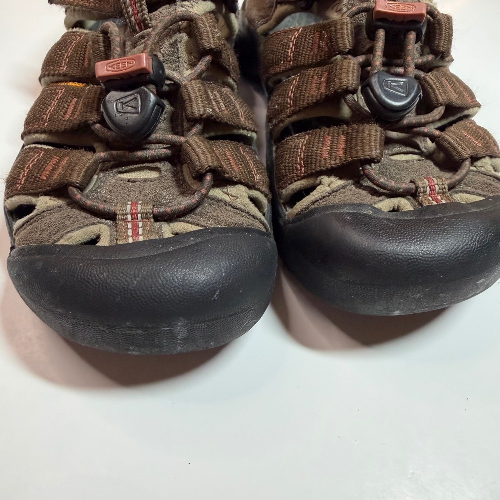 Keen Newport H2 Kids Waterproof Sandals Brown Red Bungee Strap Size 13 US - Picture 4 of 7